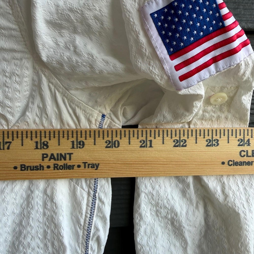 Vineyard Vines Performance Fishing Shirt White Flag Vented Women's Size 8 - Picture 13 of 14